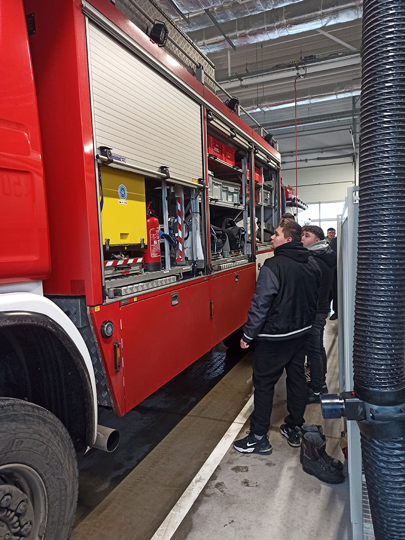 realia zawodu strażaka